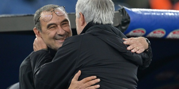 Retroscena Sarri e la frase a Mourinho: "Gli ho detto che è un rompicoglioni". La replica di José