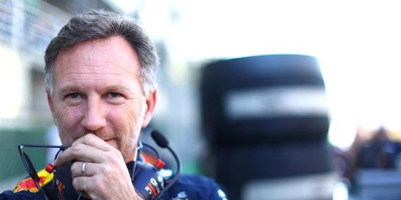 F1, Horner replica a Hamilton: "Non dovrebbe parlare di certe cose"