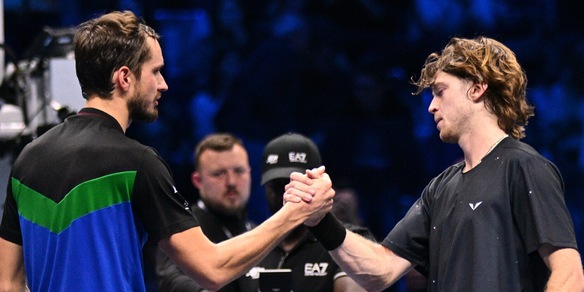 Medvedev-Rublev 2-0, rivivi la diretta: senza storia il derby russo alle Nitto ATP Finals