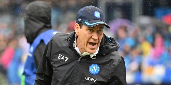 Mazzarri al Napoli, è ufficiale. Garcia esonerato. Rivivi la diretta con le ultime news