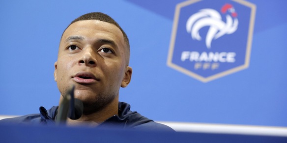 Mbappé risponde a Luis Enrique: "Se dice che non gioco bene..."