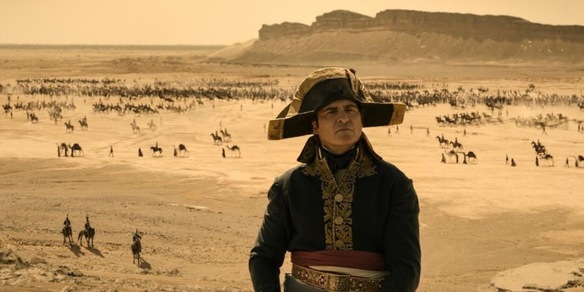 “I francesi non piacciono neanche a loro stessi”: Ridley Scott reagisce così alle critiche al suo Napoleon