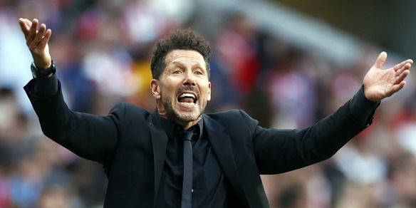 Argentina, chi è il nuovo presidente che sfidava Simeone: "Era un pazzo"