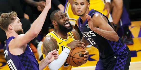 Nba, Lakers e Pacers alle Final 8 di Coppa: James entra nella storia
