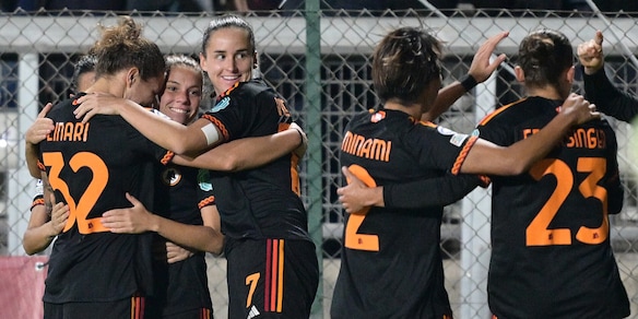 Roma-Ajax 3-0, Giacinti e Giugliano show: prima vittoria in Champions League