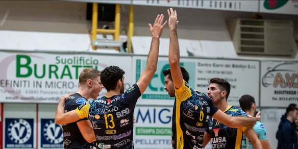 Nell'anticipo della 8a giornata Grottazzolina sul campo di Cantù