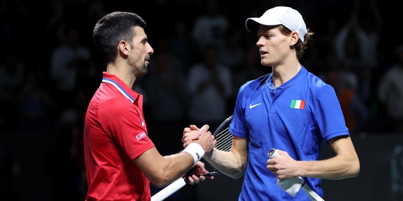 Djokovic con gli occhi lucidi in sala stampa: la frase che incorona Sinner