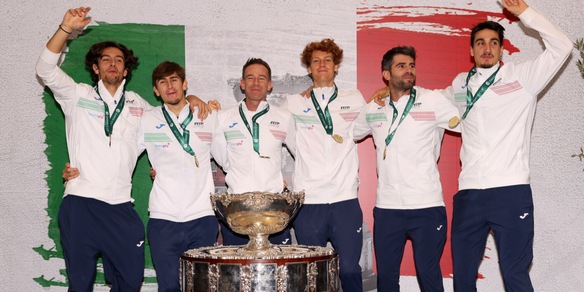 L'Italia vince la Coppa Davis: da Sinner a Musetti, le auto dei campioni