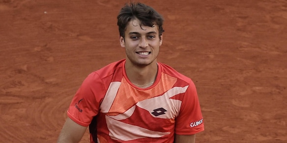 Next Gen Finals, Cobolli ko: vince Fils in tre set