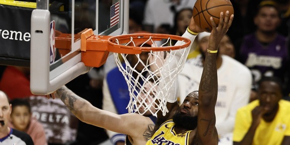 Nba, i Lakers passano a Detroit, Orlando travolge i Washington Wizards