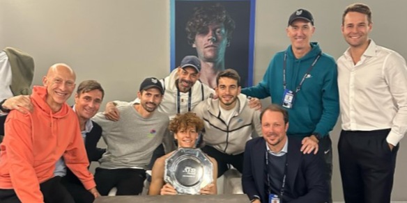 Sinner celebra un traguardo straordinario: il messaggio e di cosa si tratta