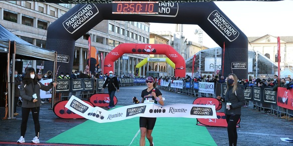 Ultimo giorno per iscriversi a Maratona di Reggio Emilia-Città del Tricolore. La storia è lunga 27 anni