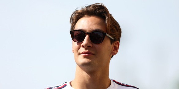 Russell sfida Hamilton: "Non mi basta essere al suo livello, voglio batterlo"