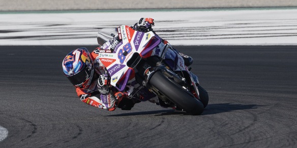 Ducati, Martin mette in guardia Bagnaia: "Nel 2024 mi vedo campione"