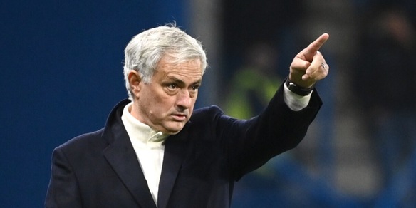 Roma, calendario da incubo: ecco cosa chiede Mourinho