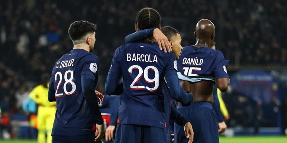 Ligue1, il Psg supera 2-1 il Nantes: decide Kolo Muani