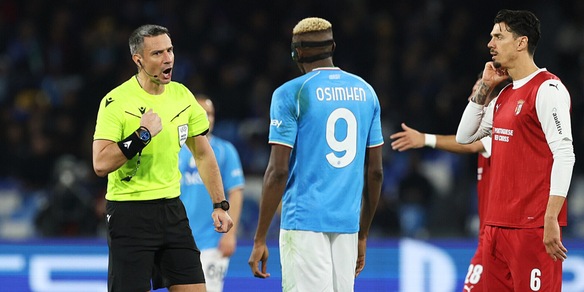 Napoli-Braga, la moviola: Vincic c’è, mai rigore su Banza