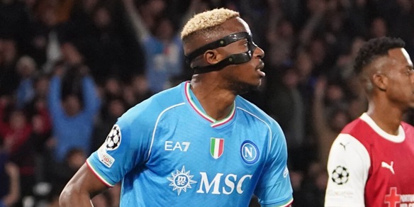 Tutti pazzi per Osimhen: cosa è successo nel tunnel prima di Napoli-Braga