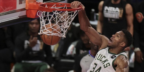 Nba, Antetokounmpo show contro Indiana. Ok i Lakers senza LeBron
