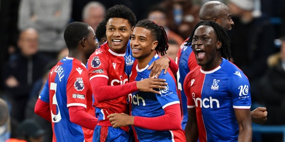 Premier League, Olise beffa il City. Ok Chelsea e Newcastle, paura a Bournemouth