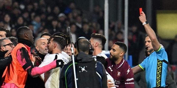 La moviola di Salernitana-Milan: Male Doveri. Fazio, non c'è rigore