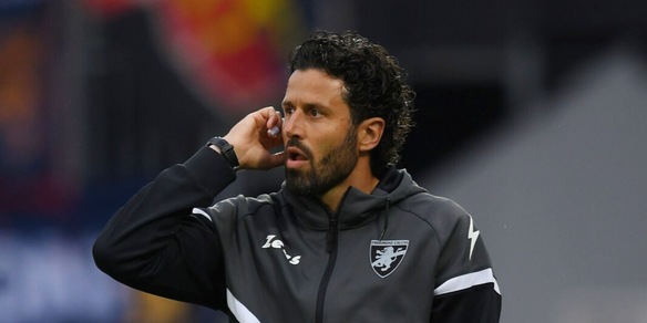 Grosso-Lione, tensione altissima: il tecnico chiede maxi risarcimento