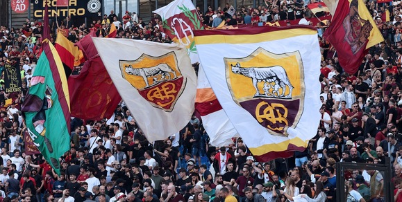 Biglietti Lazio-Roma, quando comprare Curva e Distinti Sud e quanto costano