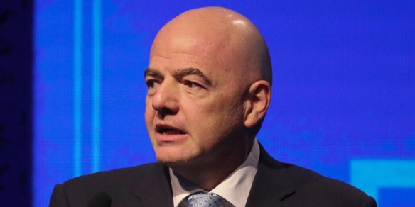 Fifa sotto assedio: dalla Superlega agli agenti, tutti i fronti aperti