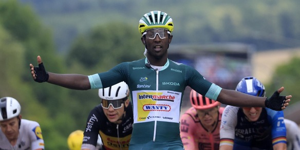 Tour de France, ottava tappa a Girmay. Pogacar sempre in maglia gialla