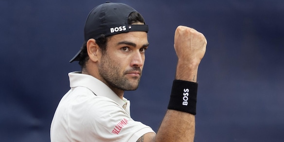 Atp Gstaad, Berrettini in semifinale: affronterà Tsitsipas. Fuori Fognini