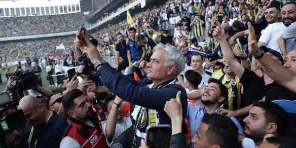 Champions, il Lugano sfida il Fenerbahce di Dzeko e Mourinho: le quote...