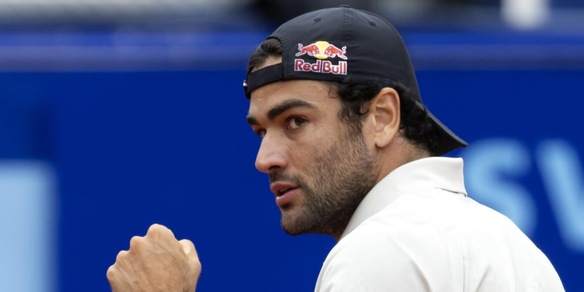 Berrettini trionfa all'Atp di Kitzbuhel: battuto Gaston in finale, agganciato Panatta!