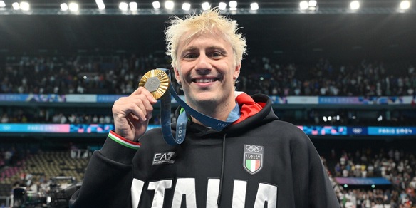 Martinenghi prima medaglia d'oro per l'Italia alle Olimpiadi: rivivi la diretta