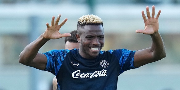 Napoli, intrigo Osimhen in Premier: irrompe l'Arsenal