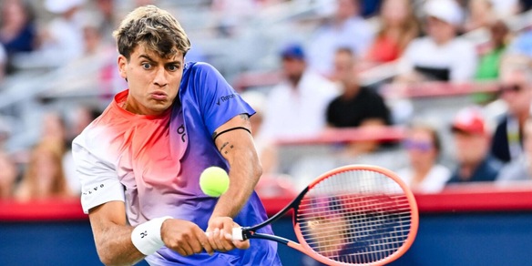 Cobolli, debutto con il botto a Cincinnati: batte Paul e vola al secondo turno