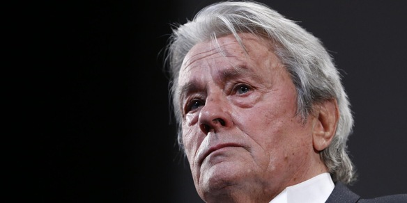 Alain Delon è morto: addio alla leggenda del cinema