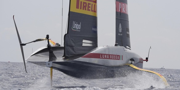 Luna Rossa fa doppietta nella Louis Vuitton Cup e ora punta Alinghi