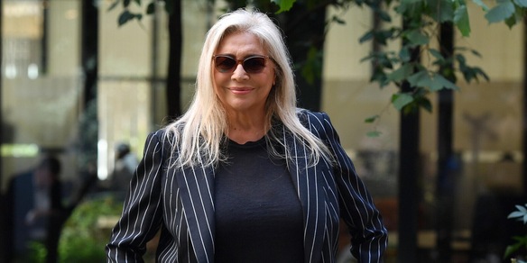 Mara Venier a Domenica In, le lacrime per Luca Giurato: "Se sono qui..."