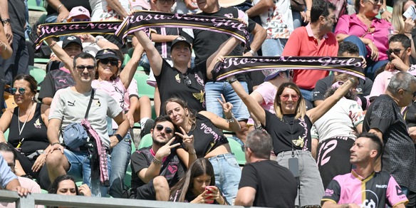 E' boom di tifosi negli stadi di Serie B: Palermo leader