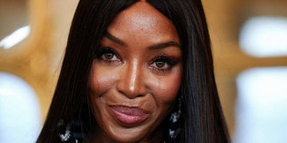 Naomi Campbell sotto accusa, "usava fondi benefici per viaggi e beni di lusso". Lei si difende