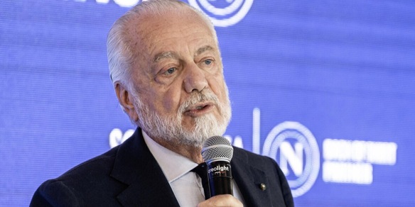 Napoli, De Laurentiis scrive su X: la risposta del Pescara è inaspettata