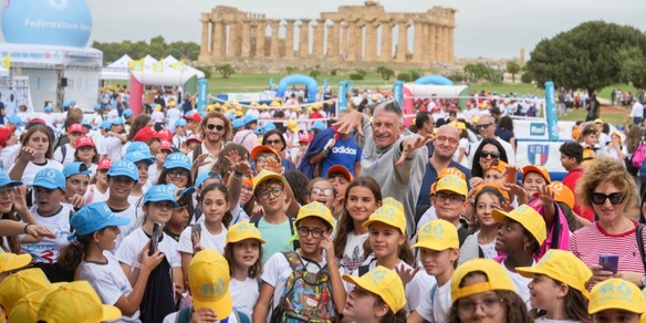Un pieno d'entusiasmo per  l'S3 nel parco di Selinunte