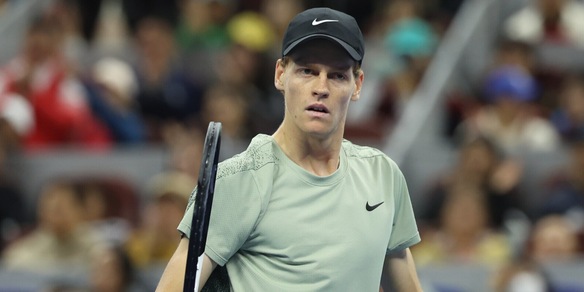 Sinner, esordio ok a Shanghai: Daniel battuto in due set. Rivivi la diretta