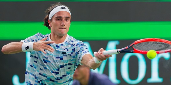 Atp Shanghai, Bellucci eliminato: Zverev avanza al terzo turno