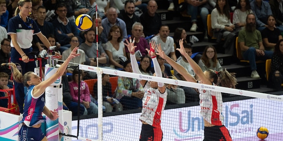 Scandicci parte forte, Cuneo si arrende in tre set