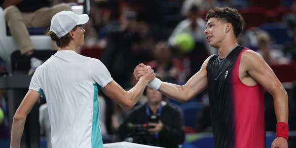 Shelton sfida Sinner: "Ricordo la vittoria di un anno fa, non vedo l'ora"