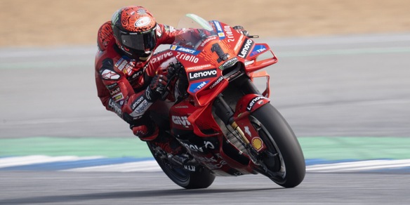 Trionfo di Bagnaia in Thailandia: "Sono felicissimo, la squadra ha fatto un grande lavoro"