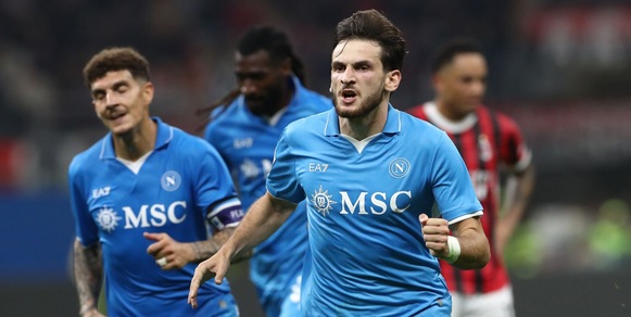 Napoli, è già una fuga scudetto: Conte spinge il Milan -11