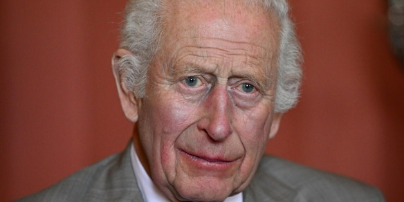 Re Carlo a rischio, l'ultima notizia fa tremare i sudditi