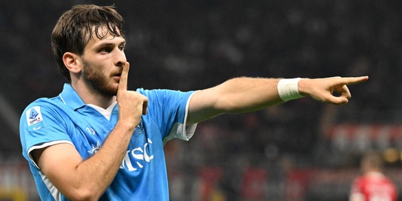 Napoli, rinnovo Kvaratskhelia: incontro tra Manna e gli agenti del georgiano